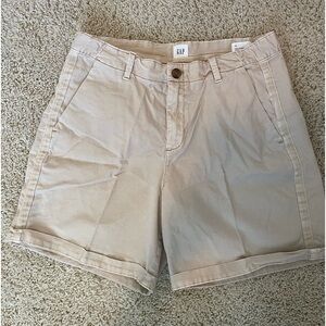Khaki twill shorts in size 10